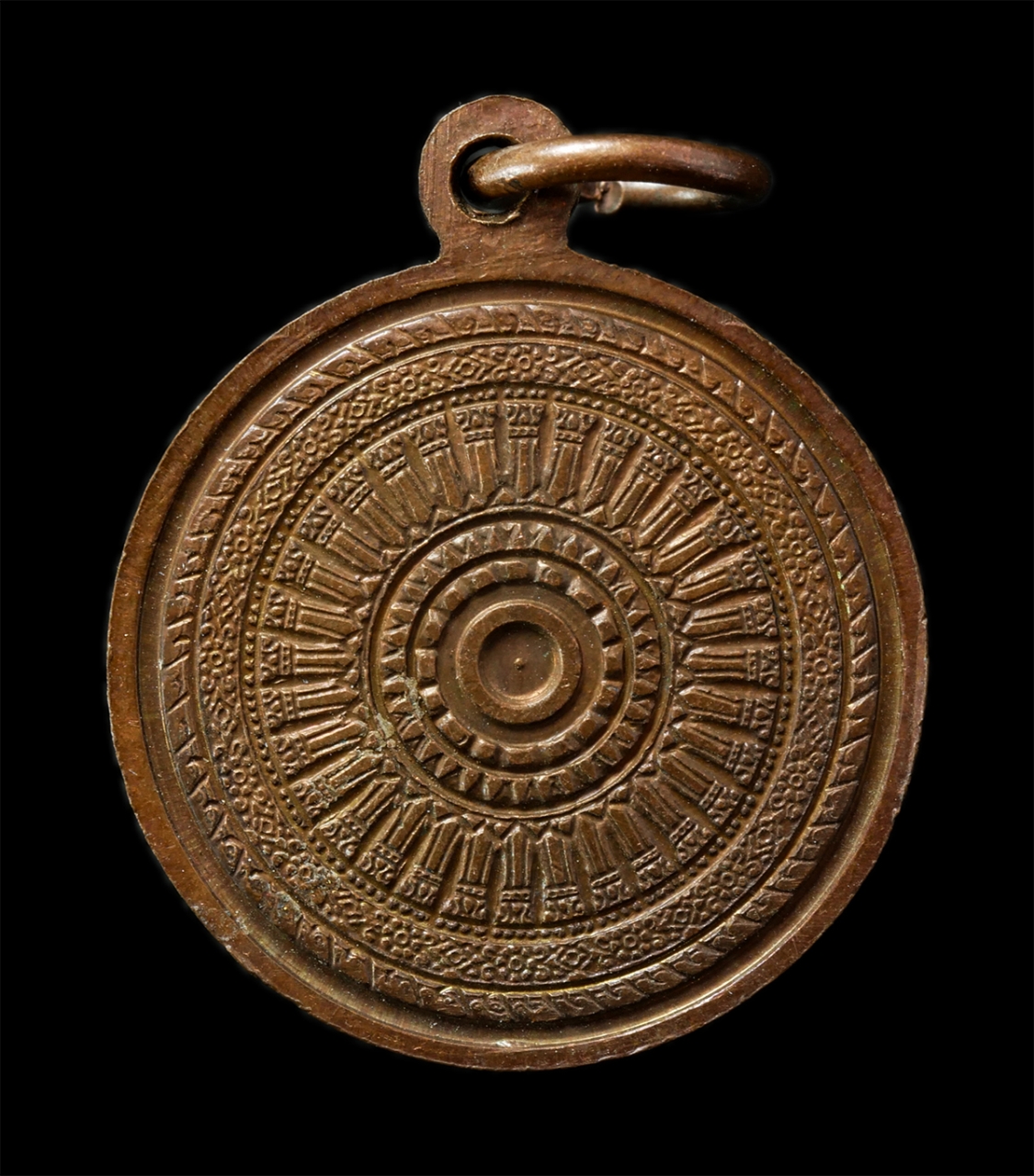 2569-01-25 (101)p.jpg - เหรียญ หลวงปู่ทวด หลังรรมจักร วัดจันทร์ธาดาประชาราม อ.เบตง จ.ยะลา เหรียญเนื้อทองแดง ตอกโค๊ต พระเก่าสวย มวลสารดี น่าเก็บสะสมบูชา | https://kamulet.in.th